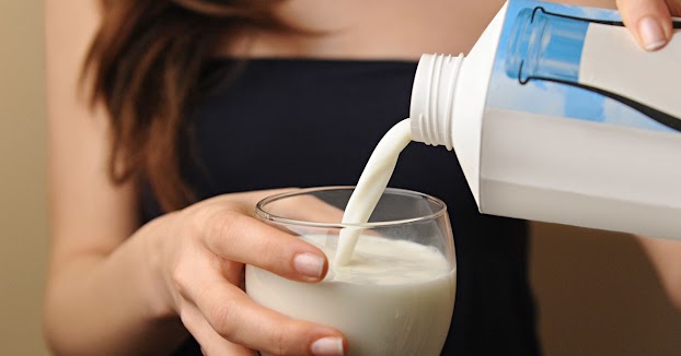 9 thói quen uống sữa sai cách có hại cho sức khoẻ